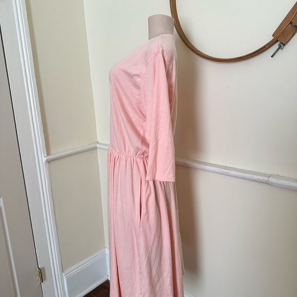 Plus Sized Vintage French Navy Dress - Picture 5 of 6